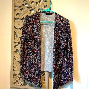 Terranova wrap size small. Great condition